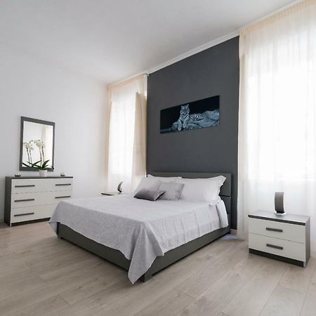 Spanish Steps 3 Bedrooms Cozy,Elegant And Central Рим Экстерьер фото