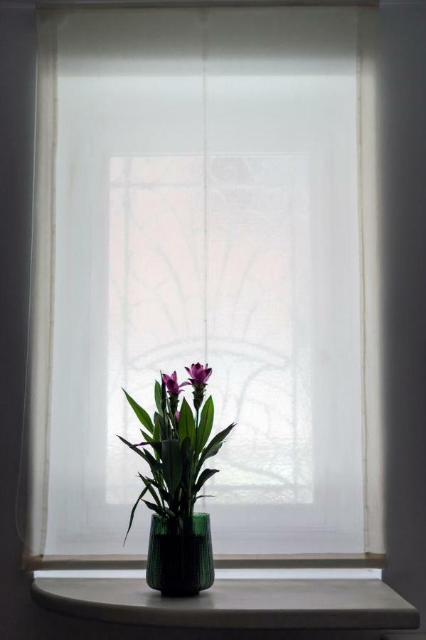 Spanish Steps 3 Bedrooms Cozy,Elegant And Central Рим Экстерьер фото
