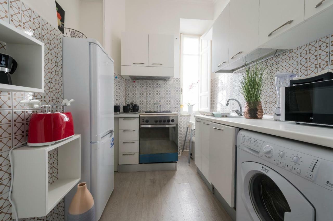 Spanish Steps 3 Bedrooms Cozy,Elegant And Central Рим Экстерьер фото